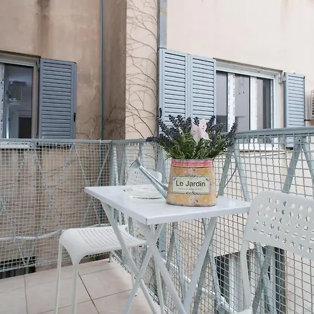 60 m2, 2 yatak odalı, 1 banyolu , Acropolis - Koukaki bölgesinde Atina Dış mekan fotoğraf