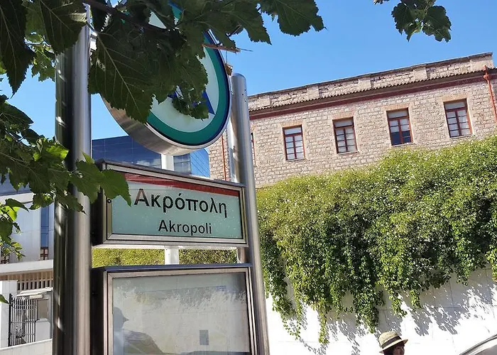 Διαμέρισμα 60 τ.μ. με 2 υπνοδωμάτιο/α και 1 ιδιωτικό/ά μπάνιο/α σε Ακρόπολη - Κουκάκι