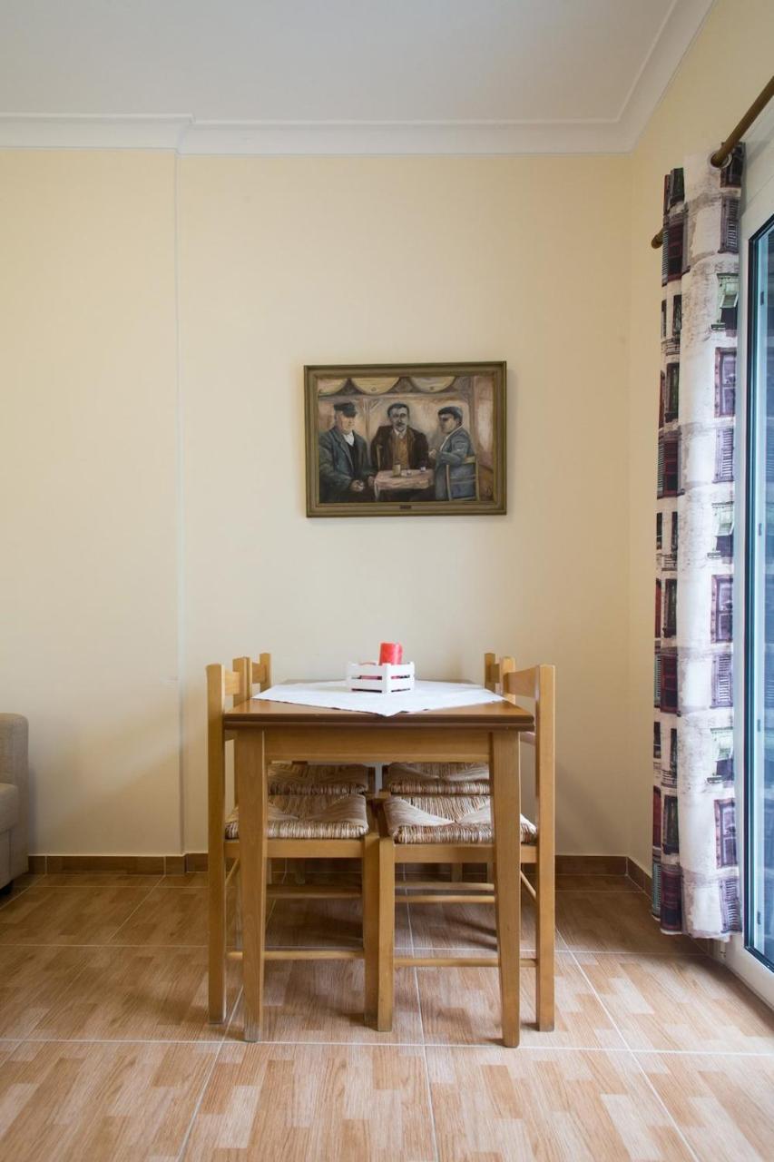 Διαμέρισμα 60 τ.μ. με 2 υπνοδωμάτιο/α και 1 ιδιωτικό/ά μπάνιο/α σε ακρόπολη - κουκάκι
